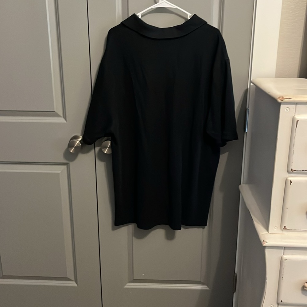 IZOD Men's Black Polo Shirt - Picture 4 of 4